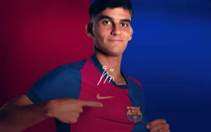 Gerard Martin khẳng định sẽ ở lại Barcelona bất chấp lời mời từ Ngoại hạng Anh