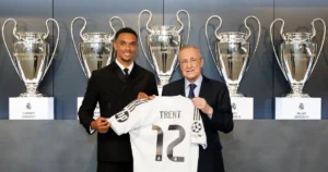 Trent Alexander-Arnold Gây Ngạc Nhiên Với Phát Biểu Bằng Tiếng Tây Ban Nha